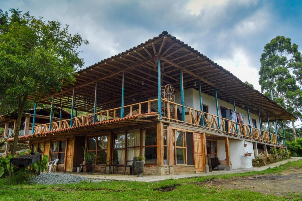 Hostal Rural La Montana Alquiyapura Salento Esterno foto