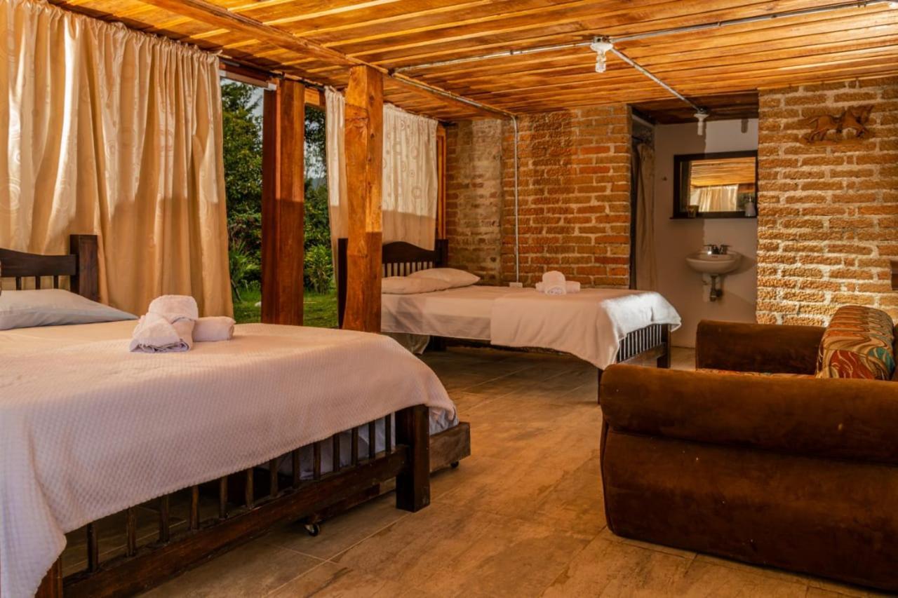 Hostal Rural La Montana Alquiyapura Salento Esterno foto